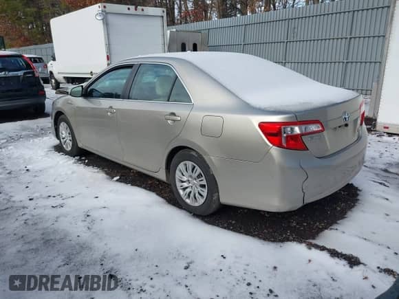 2013 Toyota Camry LE z VIN 4T1BD1FK6DU095847, wystawiony jako IAAI lot #41456690 z przebiegiem 72 984 mil mil oraz . Historia ofert i sprzedaży dostępna na DreamBid. Obrazek 3.