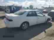 1999 Toyota Camry LE z VIN JT2BG22K5X0379921, wystawiony jako Copart lot #83845065 z przebiegiem 200 885 mil mil oraz Szkoda całkowita • Salvage title. Historia ofert i sprzedaży dostępna na DreamBid. Obrazek 3.
