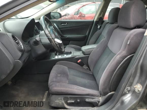 2014 Nissan Maxima SV z VIN 1N4AA5AP1EC454098, wystawiony jako Copart lot #53109785 z przebiegiem 260 297 mil mil oraz Nie do naprawy • Non repairable. Historia ofert i sprzedaży dostępna na DreamBid. Obrazek 7.