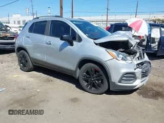 2019 Chevrolet Trax LT с VIN 3GNCJLSB0KL341616, выставлен на аукционе IAAI как лот 43184259 с пробегом 77 944 миль миль и . История ставок и продаж доступна на DreamBid. Изображение 1.