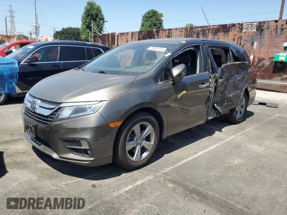2020 Honda Odyssey EX с VIN 5FNRL6H54LB061245, выставлен на аукционе Copart как лот 70685915 с пробегом Не указан миль и Списание • Salvage title. История ставок и продаж доступна на DreamBid. Изображение 1.
