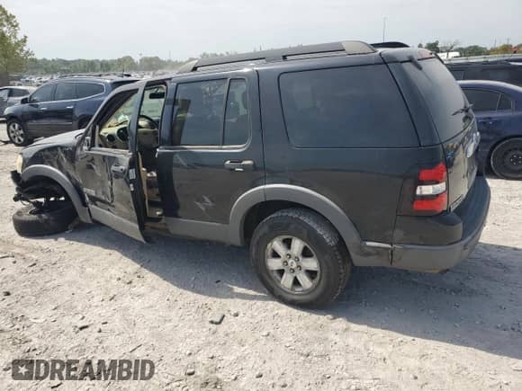 2006 Ford Explorer XLT с VIN 1FMEU73E26UB70870, выставлен на аукционе Copart как лот 70656335 с пробегом 203 258 миль миль и Списание • Salvage title. История ставок и продаж доступна на DreamBid. Изображение 2.