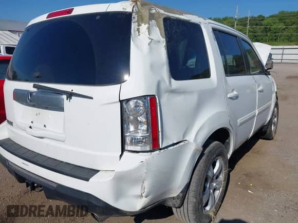 2014 Honda Pilot EX with VIN 5FNYF3H43EB020455, listed as a IAAI auction lot 42689435 with 168,741 mi miles and . Bid and sale history available at DreamBid. Image 6.