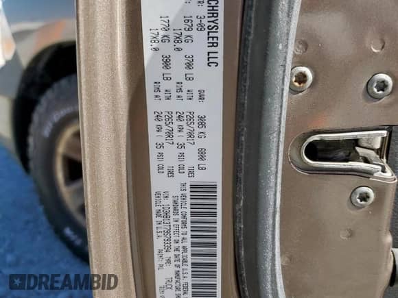 2009 Dodge 1500 SLT z VIN 1D3HB13T79S793394, wystawiony jako Copart lot #91104605 z przebiegiem 255 250 mil mil oraz Czysty tytuł • Clean title. Historia ofert i sprzedaży dostępna na DreamBid. Obrazek 12.