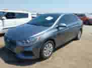 2019 Hyundai Accent SE z VIN 3KPC24A33KE069962, wystawiony jako IAAI lot #43008122 z przebiegiem 128 847 mil mil oraz . Historia ofert i sprzedaży dostępna na DreamBid. Obrazek 6.