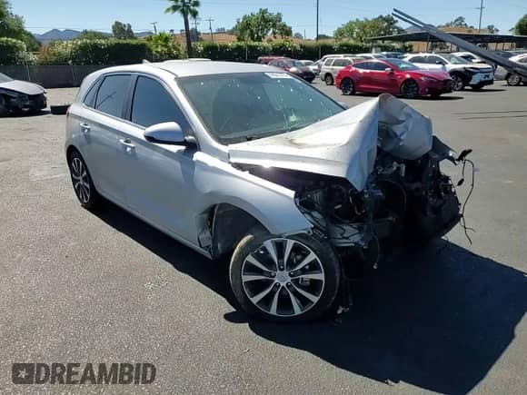 2020 Hyundai Elantra z VIN KMHH35LE4LU120309, wystawiony jako Copart lot #69501275 z przebiegiem 37 466 mil mil oraz Szkoda całkowita • Salvage title. Historia ofert i sprzedaży dostępna na DreamBid. Obrazek 13.