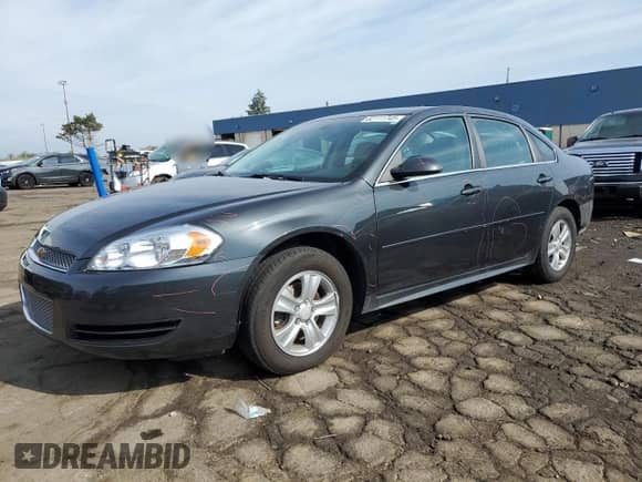 2015 Chevrolet Impala LS with VIN 2G1WA5E38F1120643, listed as a Copart auction lot 82111745 with 179,572 mi miles and Clean title. Bid and sale history available at DreamBid. Image 1.