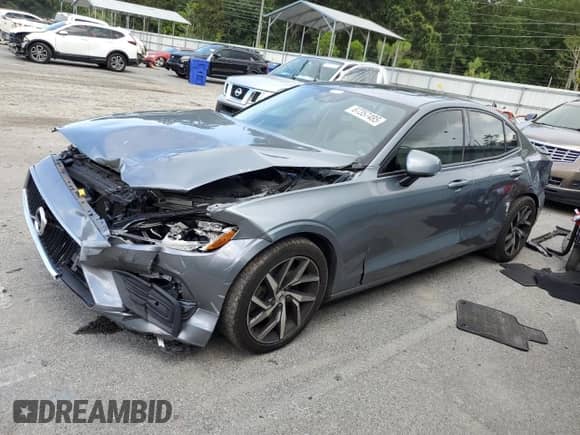 2020 Volvo S60 Momentum с VIN 7JRA22TK0LG033679, выставлен на аукционе Copart как лот 67357485 с пробегом 58 369 миль миль и Списание • Salvage title. История ставок и продаж доступна на DreamBid. Изображение 1.