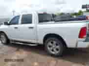 2013 Ram 1500 Express z VIN 1C6RR7KT7DS668327, wystawiony jako IAAI lot #42482785 z przebiegiem 154 372 mil mil oraz . Historia ofert i sprzedaży dostępna na DreamBid. Obrazek 14.