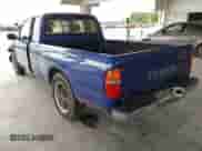 1995 Toyota Tacoma z VIN 4TAVN53F9SZ023310, wystawiony jako IAAI lot #43400554 z przebiegiem 311 607 mil mil oraz . Historia ofert i sprzedaży dostępna na DreamBid. Obrazek 3.