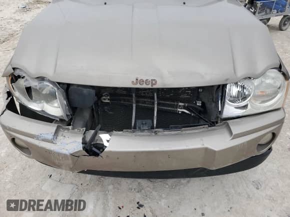 2005 Jeep Grand Cherokee Limited с VIN 1J4HS58N65C648078, выставлен на аукционе Copart как лот 84466124 с пробегом 161 702 миль миль и Чистый • Clean title. История ставок и продаж доступна на DreamBid. Изображение 12.