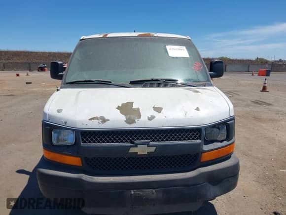 2009 Chevrolet Express Cargo with VIN 1GCFG15X291178260, listed as a IAAI auction lot 42943093 with 165,844 mi miles and . Bid and sale history available at DreamBid. Image 6.