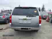 2010 Chevrolet Suburban LS с VIN 1GNUKHE33AR254447, выставлен на аукционе IAAI как лот 41727372 с пробегом 178 798 миль миль и . История ставок и продаж доступна на DreamBid. Изображение 16.