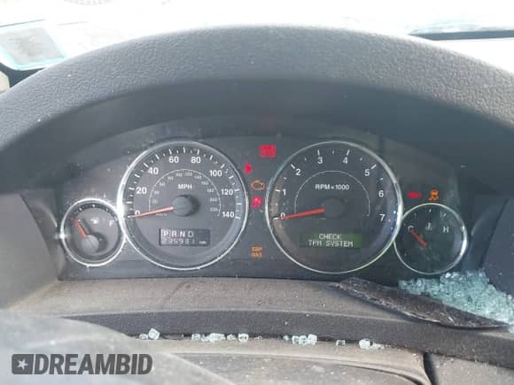 2010 Jeep Grand Cherokee Laredo с VIN 1J4PR4GK4AC133647, выставлен на аукционе IAAI как лот 43418769 с пробегом 235 931 миль миль и . История ставок и продаж доступна на DreamBid. Изображение 7.