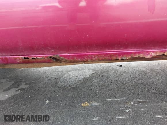 1994 Chevrolet S-10 z VIN 1GCCS1447R8110780, wystawiony jako IAAI lot #42418451 z przebiegiem 157 915 mil mil oraz . Historia ofert i sprzedaży dostępna na DreamBid. Obrazek 6.