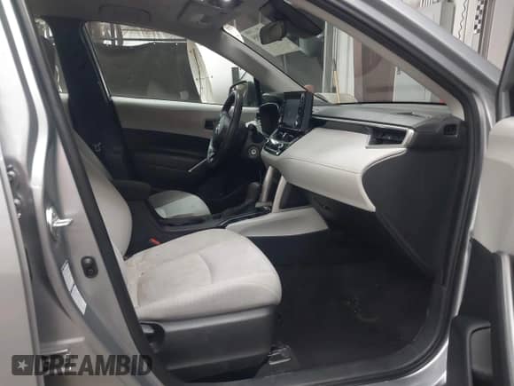 2022 Toyota Corolla Cross L with VIN 7MUAAABGXNV034491, listed as a IAAI auction lot 41905895 with 67,252 mi miles and . Bid and sale history available at DreamBid. Image 5.