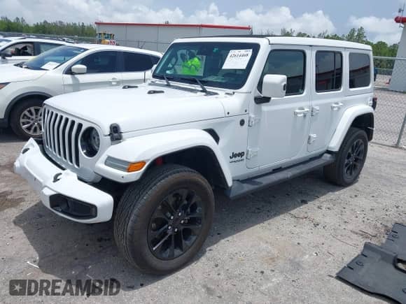 2021 Jeep Wrangler Unlimited Sahara Altitude с VIN 1C4HJXEM4MW701812, выставлен на аукционе IAAI как лот 42614468 с пробегом 84 871 миль миль и . История ставок и продаж доступна на DreamBid. Изображение 2.