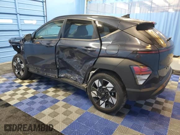 2024 Hyundai Kona SEL с VIN KM8HBCAB5RU076118, выставлен на аукционе Copart как лот 84225435 с пробегом Не указан миль и На запчасти • Non repairable. История ставок и продаж доступна на DreamBid. Изображение 2.