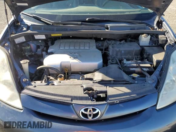 2010 Toyota Sienna XLE с VIN 5TDDK4CC5AS030943, выставлен на аукционе Copart как лот 85371695 с пробегом 113 708 миль миль и Списание • Salvage title. История ставок и продаж доступна на DreamBid. Изображение 12.