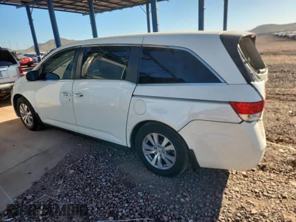 2015 Honda Odyssey EX with VIN 5FNRL5H40FB093017, listed as a Copart auction lot 82280395 with 89,717 mi miles and Salvage title. Bid and sale history available at DreamBid. Image 2.