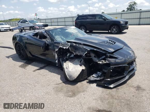 2016 Chevrolet Corvette Z06 3LZ z VIN 1G1YU3D6XG5610758, wystawiony jako Copart lot #65774355 z przebiegiem 27 675 mil mil oraz Szkoda całkowita • Salvage title. Historia ofert i sprzedaży dostępna na DreamBid. Obrazek 4.