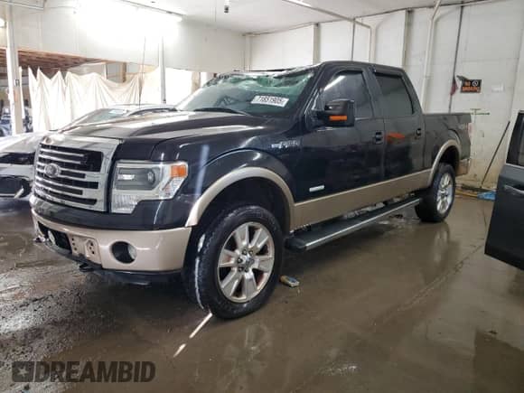 2013 Ford F-150 XL с VIN 1FTFW1ET8DFC46394, выставлен на аукционе Copart как лот 71851905 с пробегом 127 259 миль миль и Списание • Salvage title. История ставок и продаж доступна на DreamBid. Изображение 1.