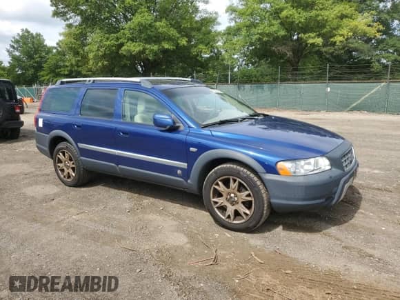2006 Volvo XC70 with VIN YV4SZ592X61232556, listed as a Copart auction lot 68525425 with 213,133 mi miles and Salvage title. Bid and sale history available at DreamBid. Image 4.