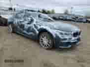 2017 BMW 7 Series ALPINA B7 xDrive z VIN WBA7F2C56HG421947, wystawiony jako Copart lot #53884615 z przebiegiem 105 387 mil mil oraz Szkoda całkowita • Salvage title. Historia ofert i sprzedaży dostępna na DreamBid. Obrazek 4.