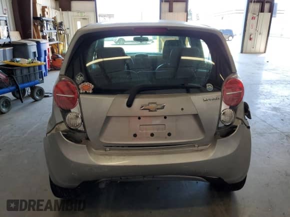 2015 Chevrolet Spark LT z VIN KL8CD6S97FC750169, wystawiony jako Copart lot #70043765 z przebiegiem 105 962 mil mil oraz Szkoda całkowita • Salvage title. Historia ofert i sprzedaży dostępna na DreamBid. Obrazek 6.