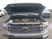 2021 Toyota Tundra SR5 z VIN 5TFDY5F17MX016636, wystawiony jako IAAI lot #42870595 z przebiegiem 122 582 mil mil oraz . Historia ofert i sprzedaży dostępna na DreamBid. Obrazek 10.