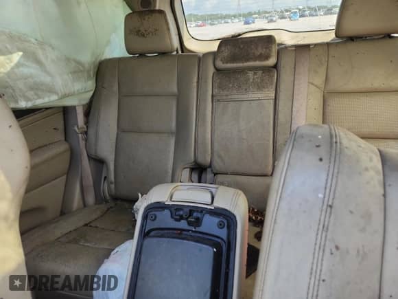 2019 Jeep Grand Cherokee Limited z VIN 1C4RJFBGXKC671694, wystawiony jako Copart lot #84561565 z przebiegiem Nie podano mil oraz Szkoda całkowita • Salvage title. Historia ofert i sprzedaży dostępna na DreamBid. Obrazek 10.