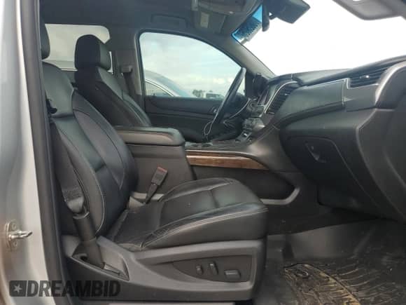2018 Chevrolet Tahoe LT z VIN 1GNSCBKC7JR369431, wystawiony jako Copart lot #70625025 z przebiegiem 160 457 mil mil oraz Szkoda całkowita • Salvage title. Historia ofert i sprzedaży dostępna na DreamBid. Obrazek 7.