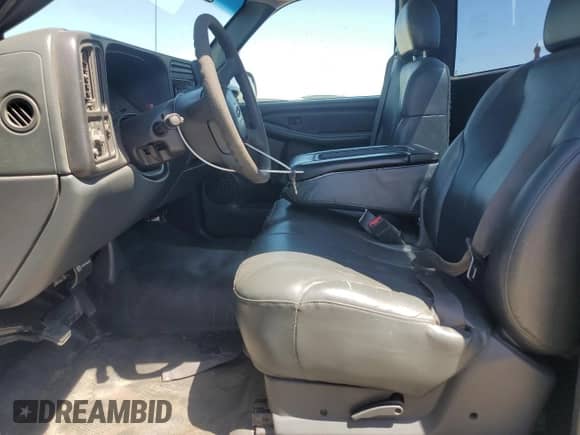 2002 Chevrolet Silverado 1500 с VIN 1GCEC14Z32Z313215, выставлен на аукционе Copart как лот 65159755 с пробегом 181 238 миль миль и Списание • Salvage title. История ставок и продаж доступна на DreamBid. Изображение 7.