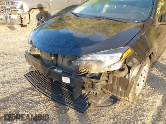 2019 Toyota Corolla L с VIN 5YFBURHE7KP886490, выставлен на аукционе IAAI как лот 43307687 с пробегом 95 434 миль миль и . История ставок и продаж доступна на DreamBid. Изображение 6.