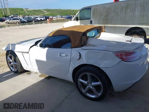 2008 Saturn Sky with VIN 1G8MB35B28Y109722, listed as a IAAI auction lot 43106858 with 144,033 mi miles and . Bid and sale history available at DreamBid. Image 14.
