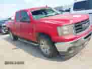2007 GMC Sierra 1500 SLE1 z VIN 2GTEC19J971628670, wystawiony jako IAAI lot #43061212 z przebiegiem Nie podano mil oraz . Historia ofert i sprzedaży dostępna na DreamBid. Obrazek 1.