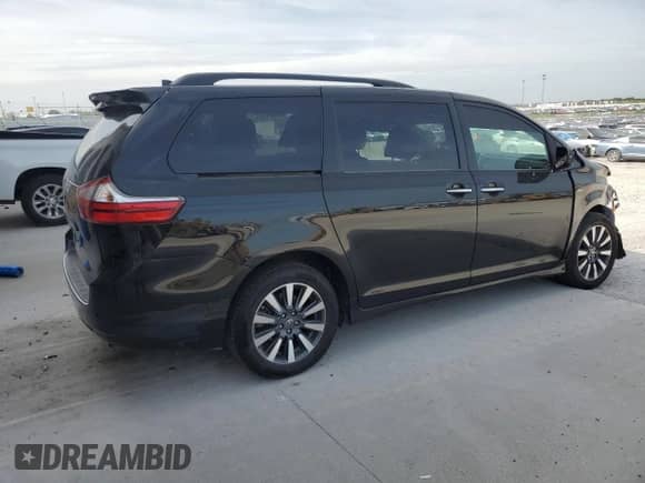 2018 Toyota Sienna XLE with VIN 5TDDZ3DC9JS206770, listed as a Copart auction lot 70149515 with 125,626 mi miles and Salvage title. Bid and sale history available at DreamBid. Image 3.
