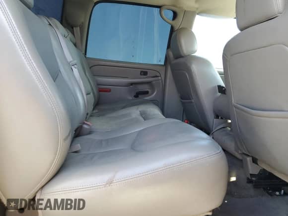 2004 GMC Sierra 1500 SLE z VIN 2GTEK13T341421040, wystawiony jako Copart lot #60494175 z przebiegiem 188 916 mil mil oraz Szkoda całkowita • Salvage title. Historia ofert i sprzedaży dostępna na DreamBid. Obrazek 10.