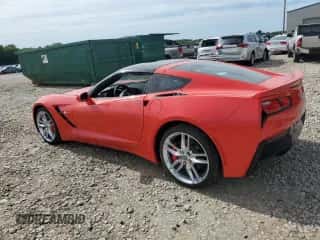 2015 Chevrolet Corvette 1LT z VIN 1G1YB2D73F5123313, wystawiony jako Copart lot #55674454 z przebiegiem 72 831 mil mil oraz Szkoda całkowita • Salvage title. Historia ofert i sprzedaży dostępna na DreamBid. Obrazek 2.