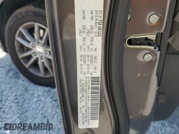 2016 Dodge Journey SXT z VIN 3C4PDCBB8GT181090, wystawiony jako Copart lot #80586115 z przebiegiem 154 998 mil mil oraz Szkoda całkowita • Salvage title. Historia ofert i sprzedaży dostępna na DreamBid. Obrazek 13.