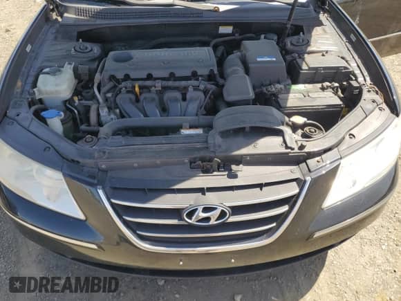 2010 Hyundai Sonata SE PZEV z VIN 5NPEU4AC3AH611705, wystawiony jako Copart lot #54393855 z przebiegiem 116 375 mil mil oraz Szkoda całkowita • Salvage title. Historia ofert i sprzedaży dostępna na DreamBid. Obrazek 11.