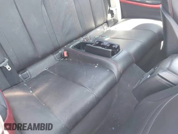 2014 BMW 4 Series 428i xDrive с VIN WBA3T1C56EPS98728, выставлен на аукционе IAAI как лот 42092079 с пробегом 102 856 миль миль и . История ставок и продаж доступна на DreamBid. Изображение 8.