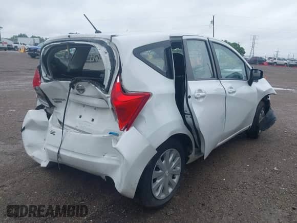 2015 Nissan Note S Plus with VIN 3N1CE2CP9FL421734, listed as a IAAI auction lot 42311141 with 88,393 mi miles and . Bid and sale history available at DreamBid. Image 4.