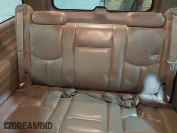 2006 Chevrolet Suburban LTZ with VIN 3GNFK16U76G131989, listed as a IAAI auction lot 42014629 with 218,151 mi miles and . Bid and sale history available at DreamBid. Image 19.