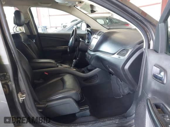 2017 Dodge Journey Crossroad Plus with VIN 3C4PDDGG0HT563092, listed as a IAAI auction lot 42432409 with 148,358 mi miles and . Bid and sale history available at DreamBid. Image 5.