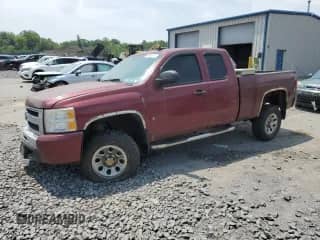 2009 Chevrolet Silverado 1500 LS z VIN 2GCEK19C691121541, wystawiony jako Copart lot #59566875 z przebiegiem 232 687 mil mil oraz Szkoda całkowita • Salvage title. Historia ofert i sprzedaży dostępna na DreamBid. Obrazek 1.
