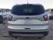 2017 Ford Escape Titanium с VIN 1FMCU9JD5HUC32827, выставлен на аукционе IAAI как лот 43425560 с пробегом 148 460 миль миль и . История ставок и продаж доступна на DreamBid. Изображение 17.