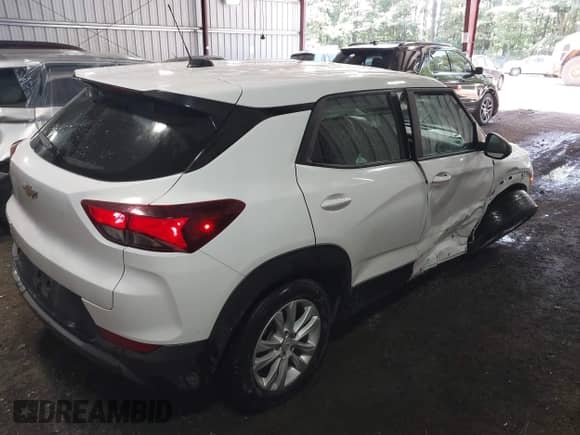 2023 Chevrolet TrailBlazer LS with VIN KL79MMS25PB183120, listed as a IAAI auction lot 42546387 with 70,767 mi miles and . Bid and sale history available at DreamBid. Image 4.