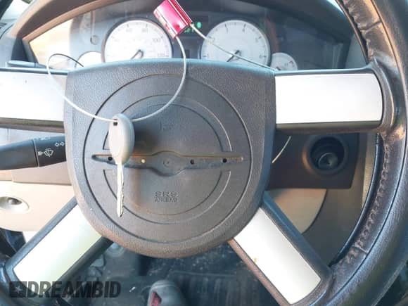 2007 Chrysler 300 Signature with VIN 2C3KA53G97H675819, listed as a IAAI auction lot 43459152 with 168,521 mi miles and . Bid and sale history available at DreamBid. Image 11.