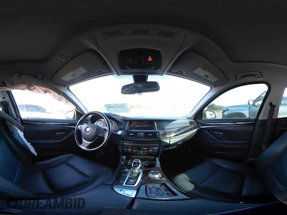 2016 BMW 5 Series 528i с VIN WBA5A5C53GG350549, выставлен на аукционе IAAI как лот 43313498 с пробегом 100 856 миль миль и . История ставок и продаж доступна на DreamBid. Изображение 18.